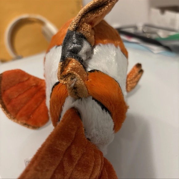 Disney Finding Nemo Plush Teddy Soft Toy Clownfish 10" - Picture 5 of 5